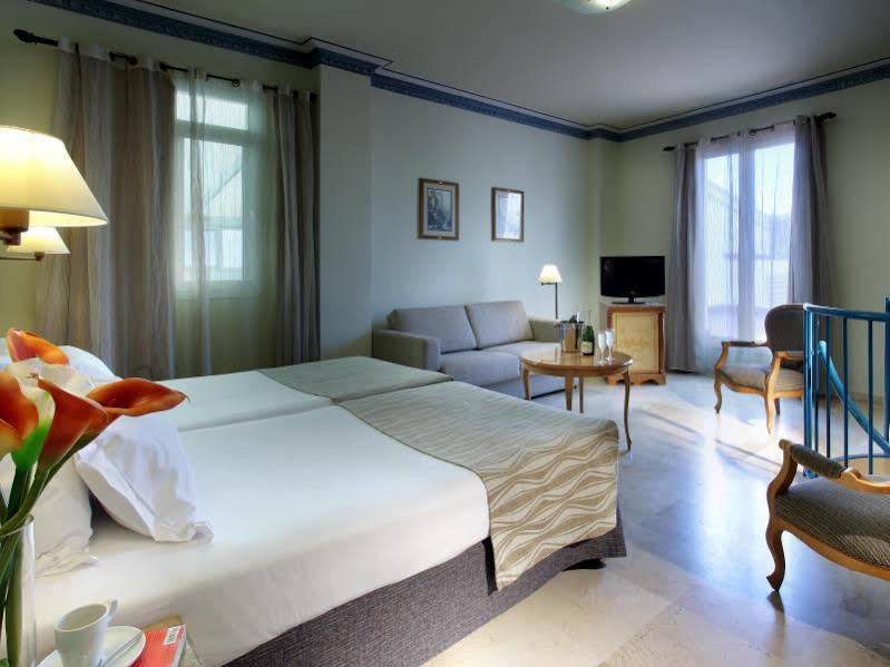 Eurostars Regina Sevilla